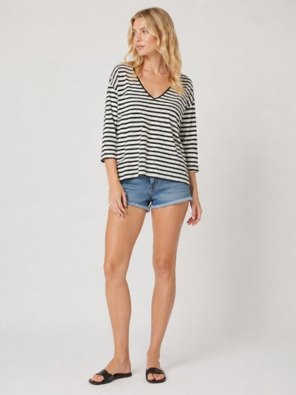 NWT White House Black Market 3/4 Sleeve V-Neck Tee Kay Stripe XL #WHBM80